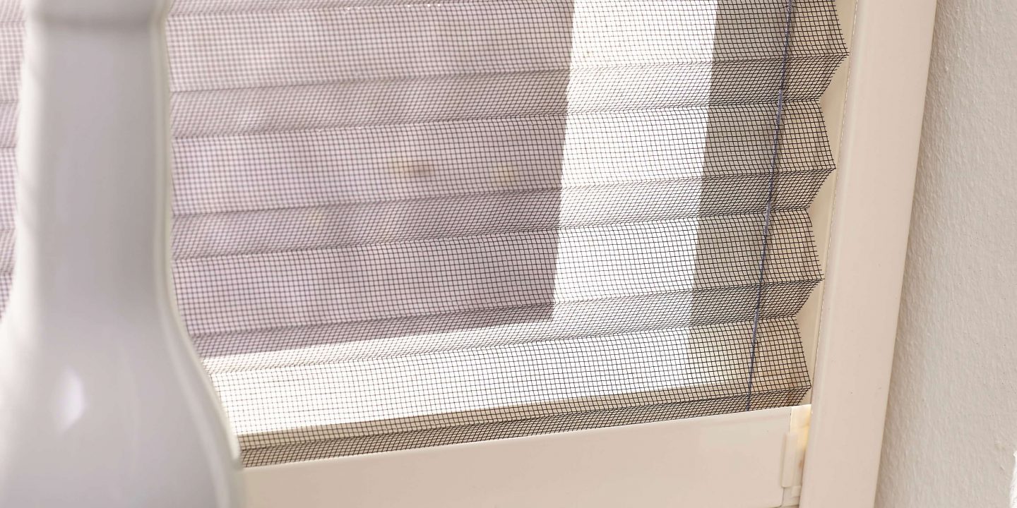 Pollenhor voor raam